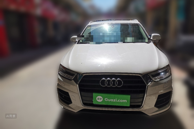 Audi Q3 2018 car image #3