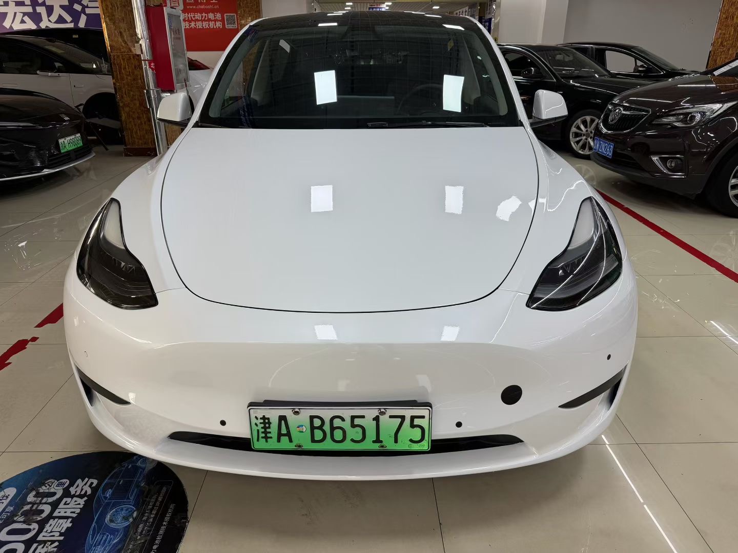 Tesla Model Y 2021 car image #4