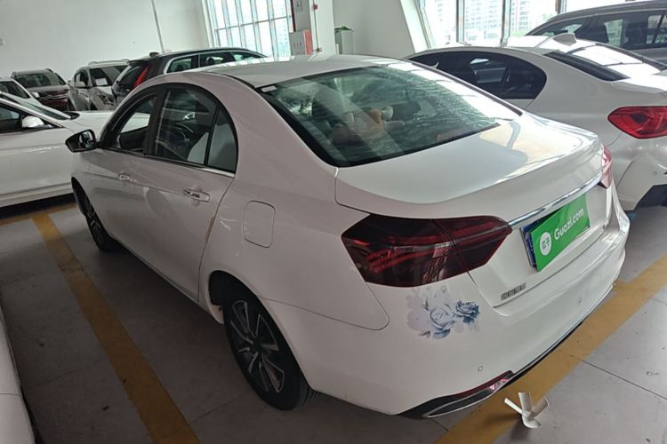GEELY Emgrand 2020 car image #5