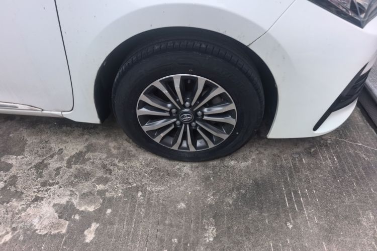 Toyota Corolla 2019 #9 Toyota Corolla 2019 car image #9