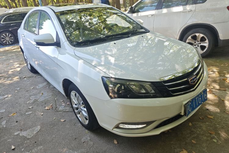 GEELY Emgrand 2015 #4 GEELY Emgrand 2015 car image #4