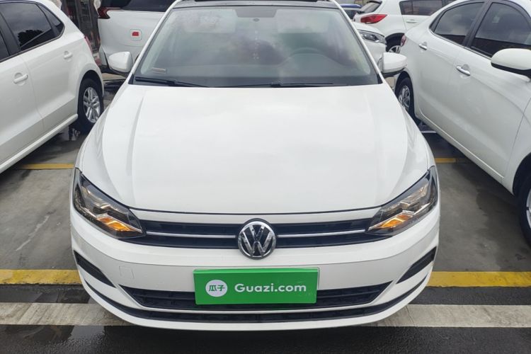 Volkswagen Polo 2020 car image #3
