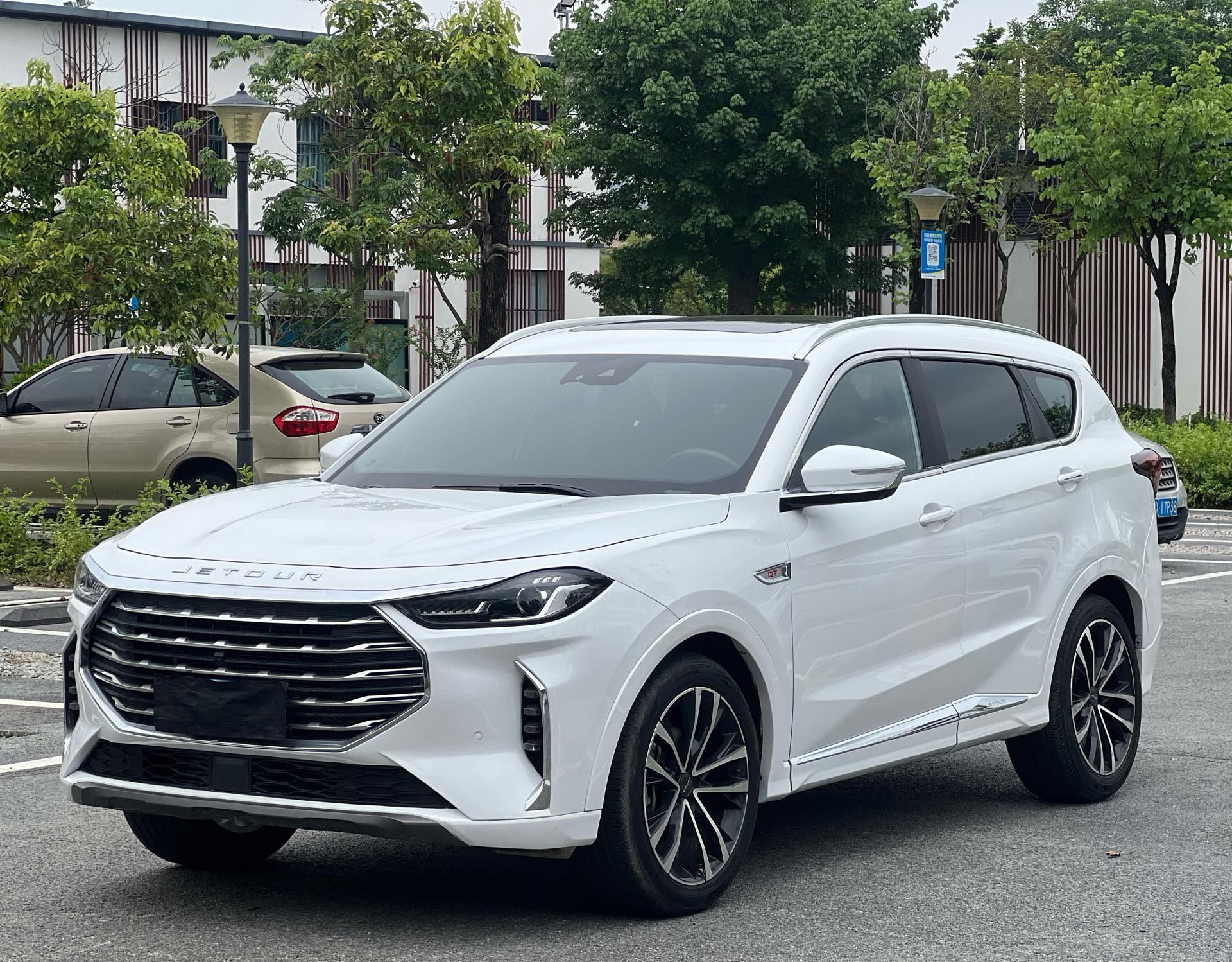 Jetour X70 PLUS 2021 car image 