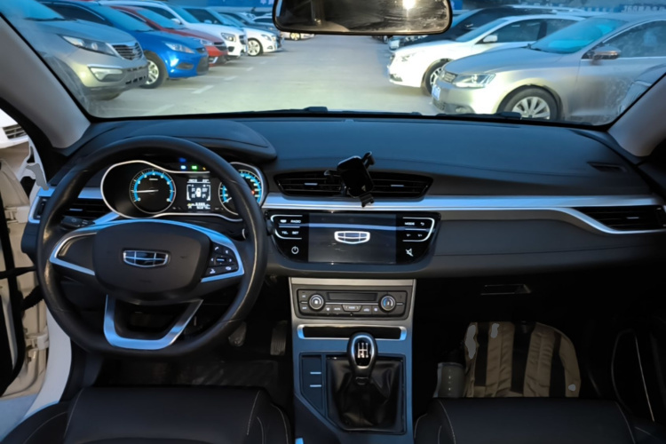 GEELY Emgrand 2020 #10 GEELY Emgrand 2020 car image #10
