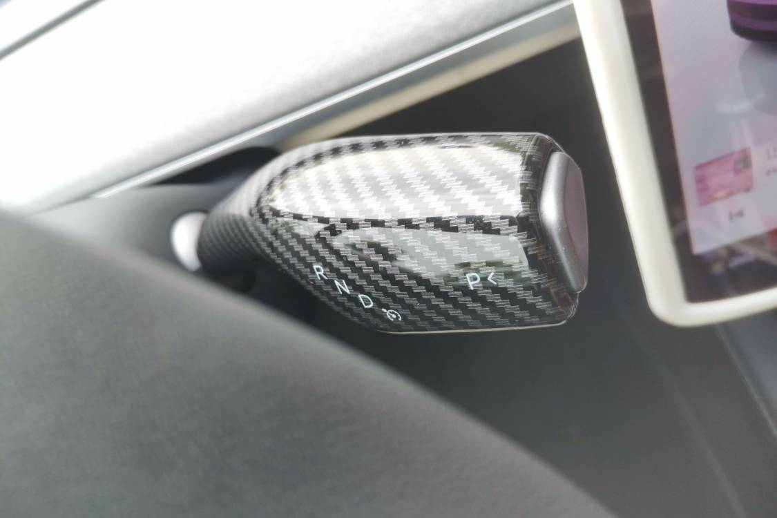 Tesla Model Y 2023 #29 Tesla Model Y 2023 car image #29