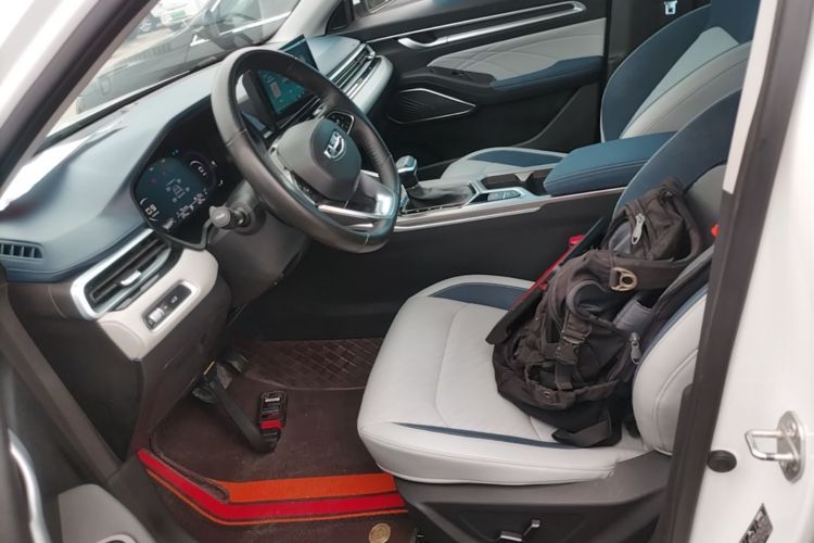 GEELY Emgrand 2022 #19 GEELY Emgrand 2022 car image #19