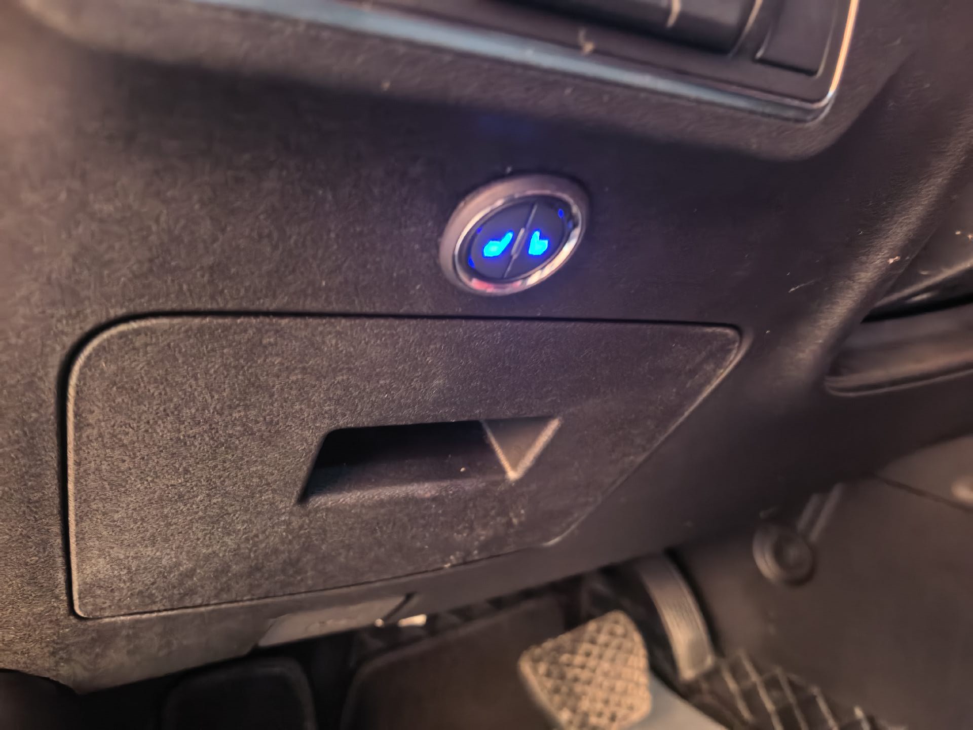 Jetour X70 PLUS 2023 car image #11