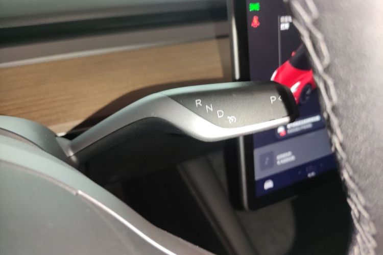 Tesla Model 3 2021 #14 Tesla Model 3 2021 car image #14