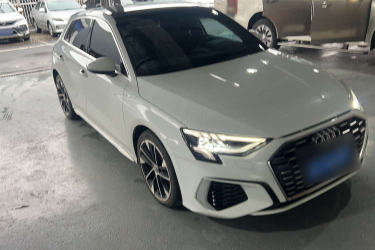 Audi A3 2022 car image #3