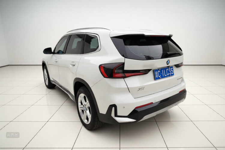 BMW X1 2024 car image #5