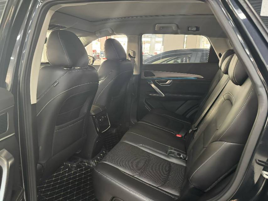 Jetour X70 PLUS 2021 car image #6