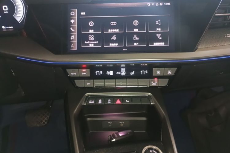 Audi A3 2022 immagine di auto #17