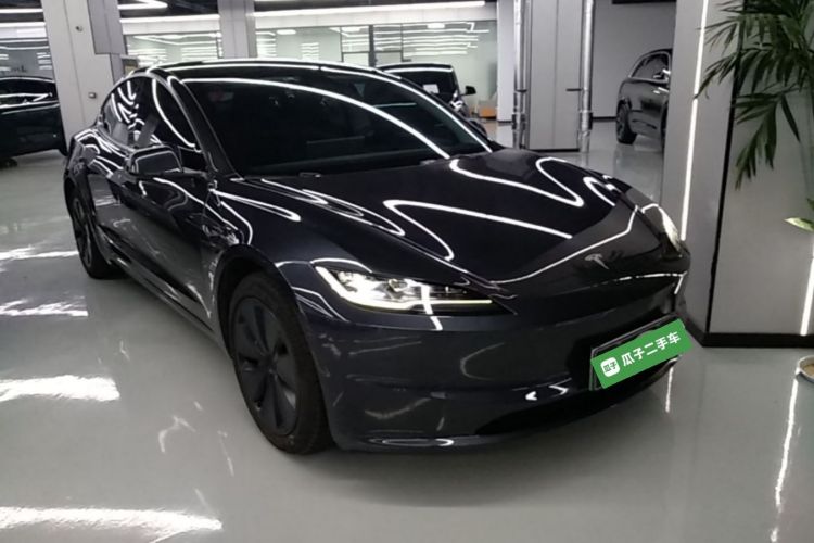 Tesla Model 3 2025 #4 Tesla Model 3 2025 image de voiture #4
