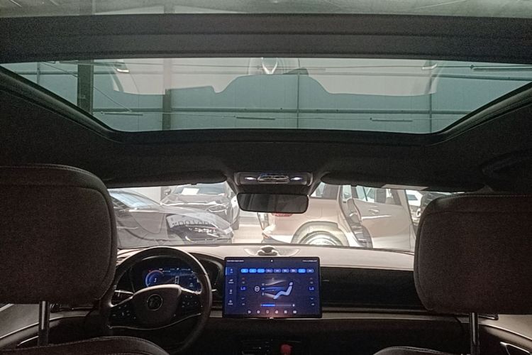 BYD Han 2022 #18 BYD Han 2022 car image #18