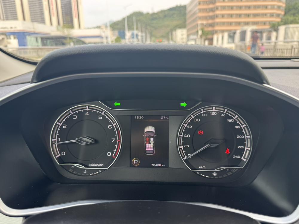 GEELY Coolray 2022 #9 GEELY Coolray 2022 car image #9