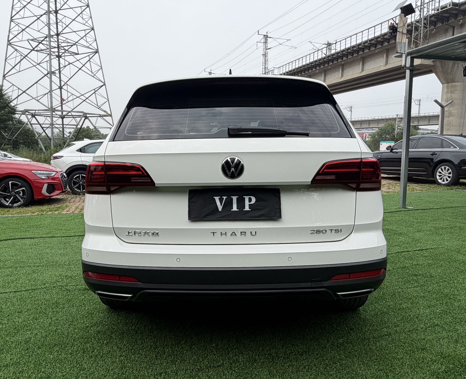 Volkswagen Tharu 2022 car image #5