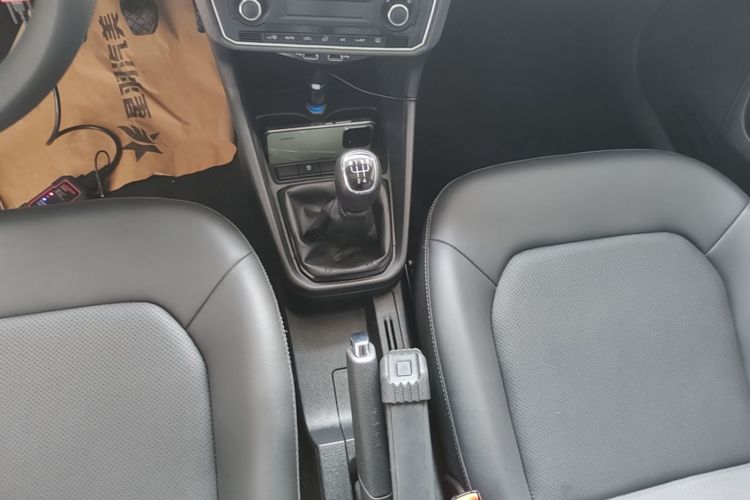 Skoda Rapid 2021 #14 Skoda Rapid 2021 image de voiture #14