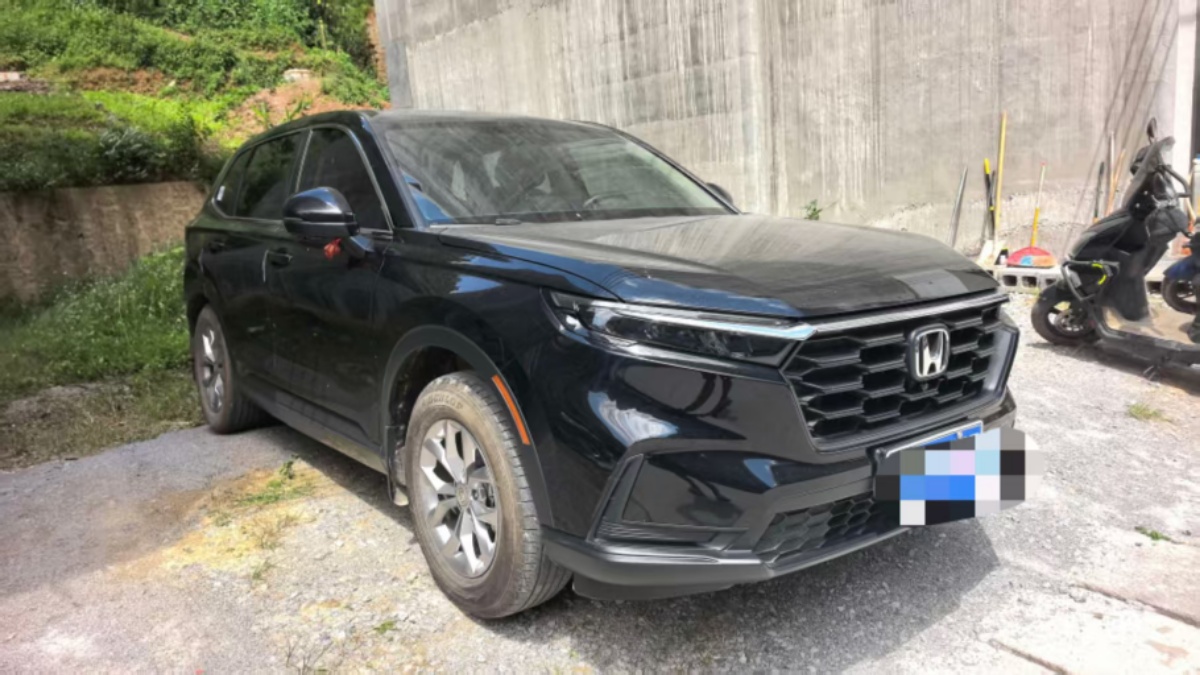 Honda CR-V 2025 car image #2