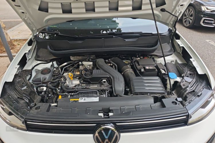 Volkswagen Tharu 2024 car image #22