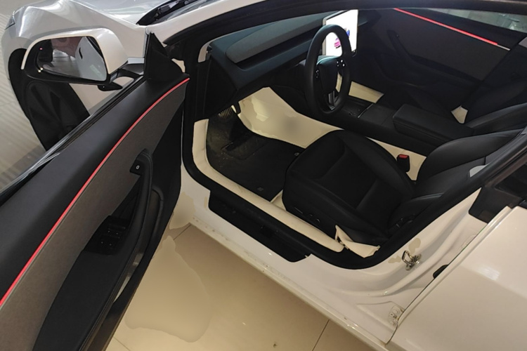 Tesla Model 3 2024 #16 Tesla Model 3 2024 car image #16