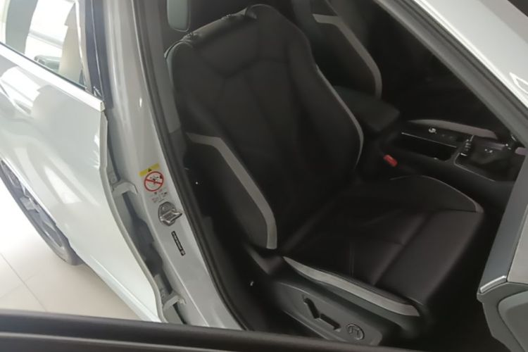 Audi Q3 2024 #24 Audi Q3 2024 car image #24