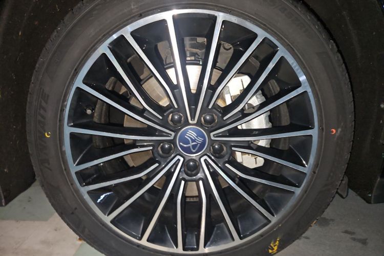 BYD Han 2024 #6 BYD Han 2024 car image #6