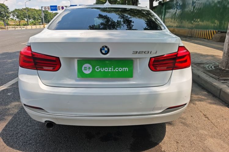 BMW 3 Series 2016 car image #6