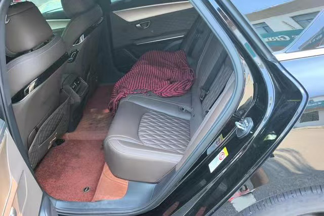 BYD Han 2024 car image #3