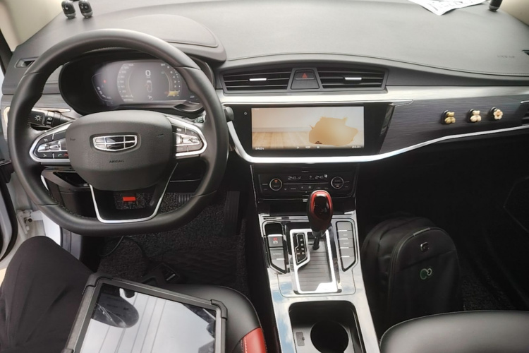 GEELY Emgrand GS 2021 #10 GEELY Emgrand GS 2021 car image #10
