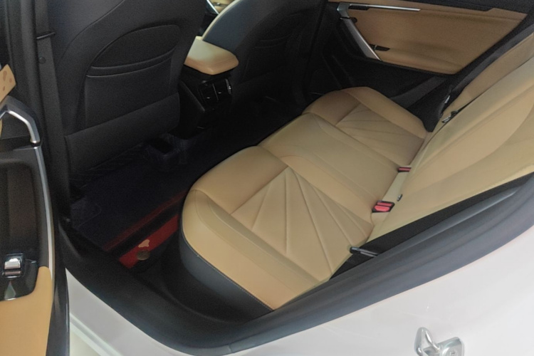 GEELY Boyue L 2023 #17 GEELY Boyue L 2023 car image #17