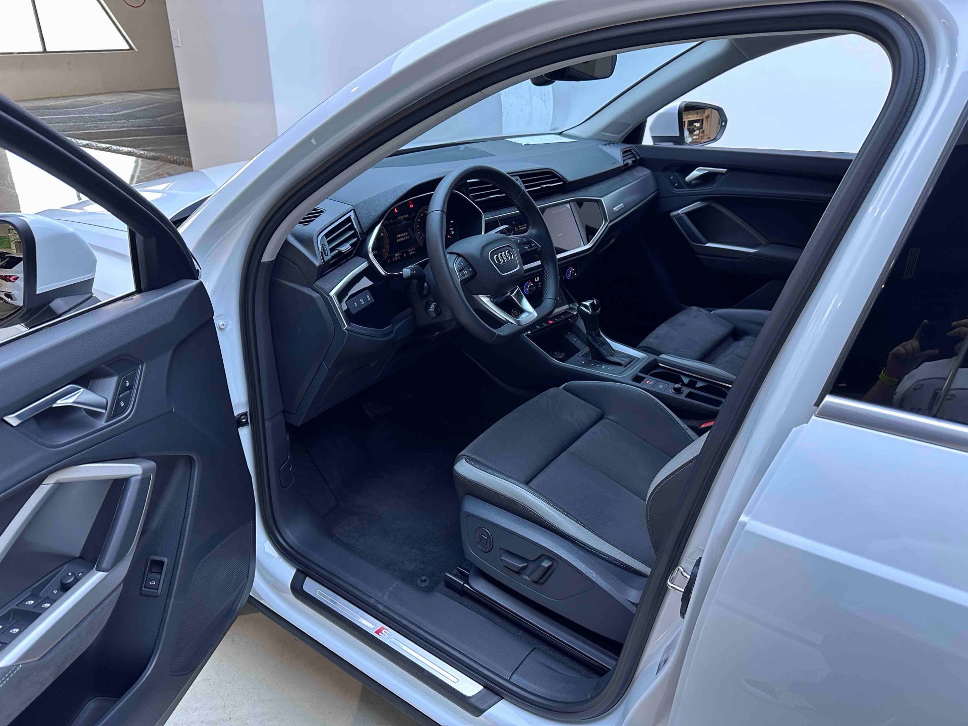 Audi Q3 2023 #3 Audi Q3 2023 immagine di auto #3