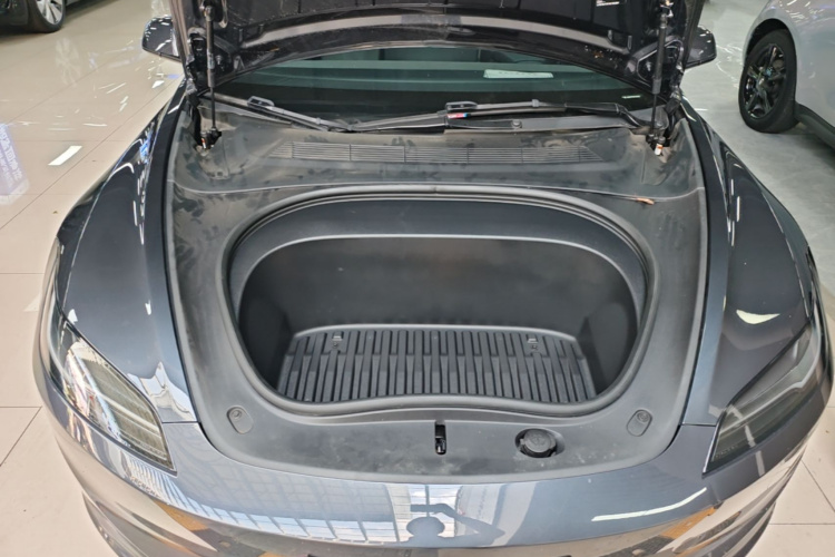 Tesla Model 3 2024 #22 Tesla Model 3 2024 car image #22
