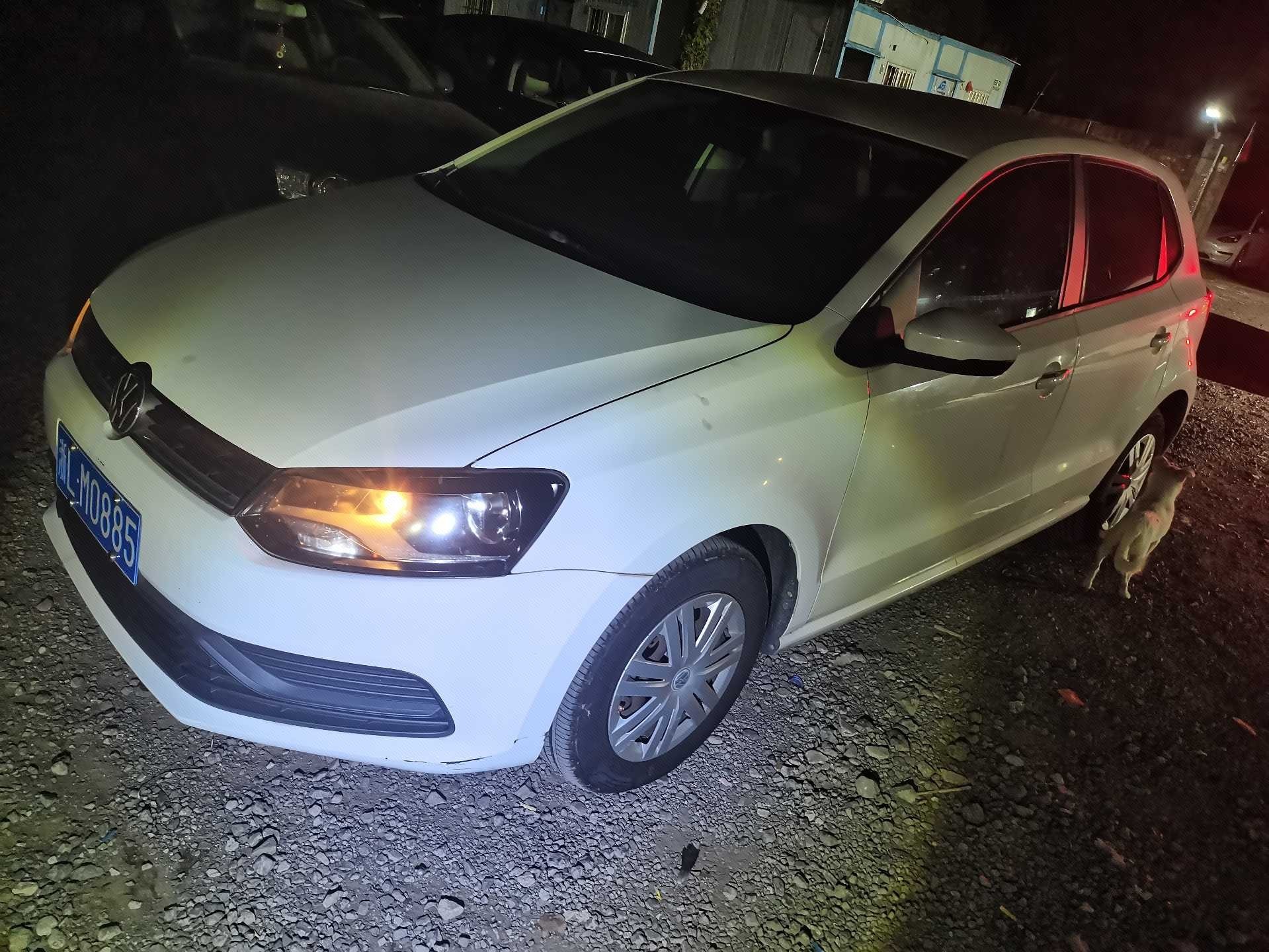 Volkswagen Polo 2016 Volkswagen Polo 2016 صورة سيارة