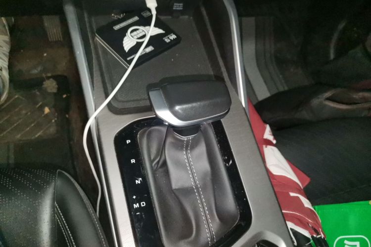 GEELY Emgrand 2022 #14 GEELY Emgrand 2022 imagen de coche #14