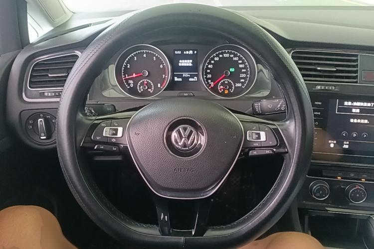 Volkswagen Golf 2020 immagine di auto #15