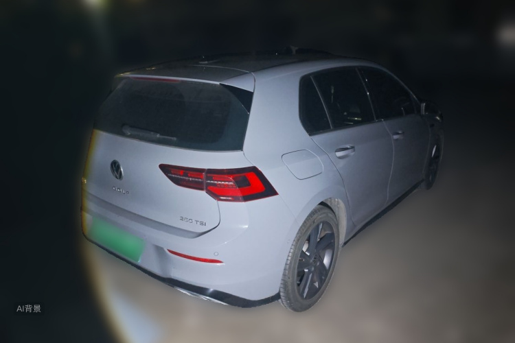 Volkswagen Golf 2024 car image #7