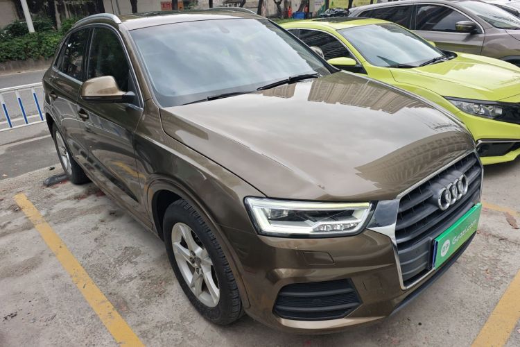 Audi Q3 2019 car image #4