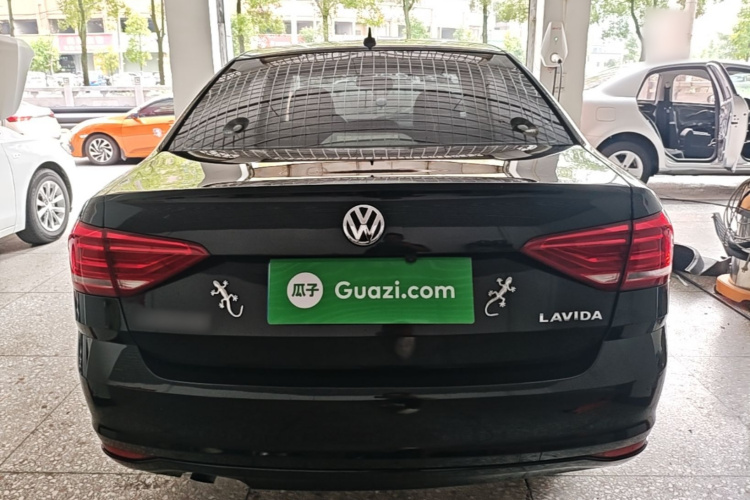 Volkswagen Lavida 2018 #6 Volkswagen Lavida 2018 car image #6