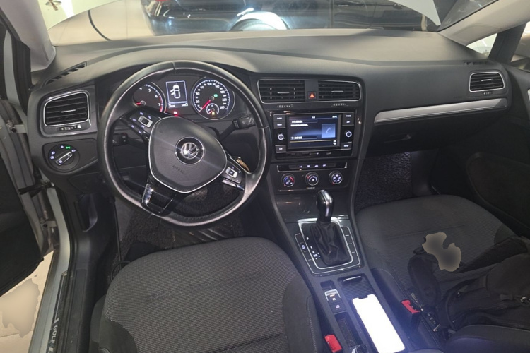 Volkswagen Golf 2018 #11 Volkswagen Golf 2018 car image #11