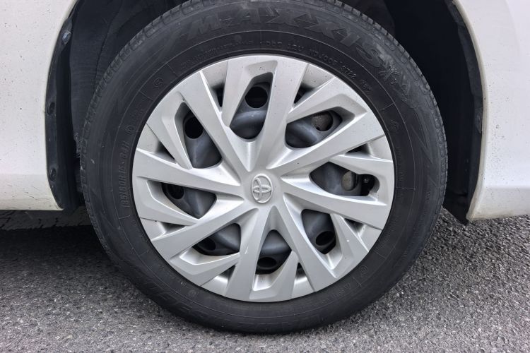 Toyota Vios 2023 imagem de carro #8