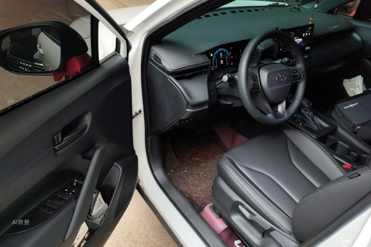 Toyota Corolla Cross 2026 immagine di auto #18