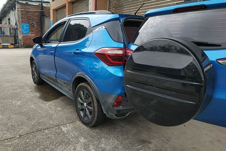 BYD Yuan New Energy 2019 car image #7