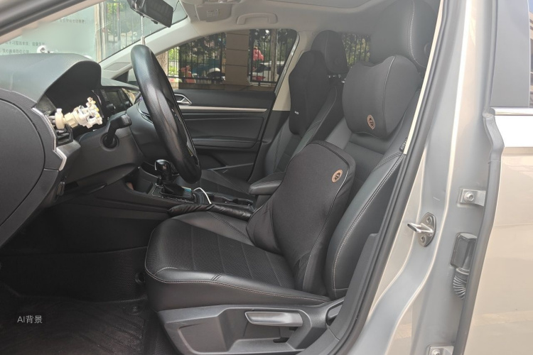 Volkswagen Lavida 2019 car image #17