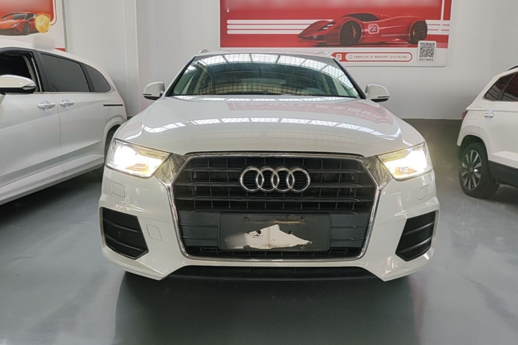 Audi Q3 2018 #3 Audi Q3 2018 car image #3