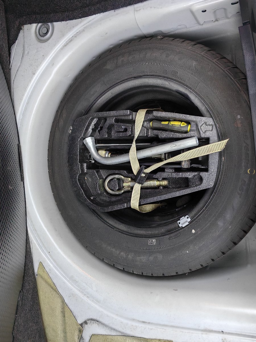 Volkswagen Polo 2014 car image #14
