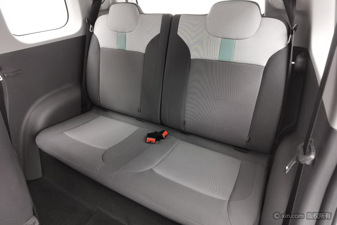 2025 car image #16