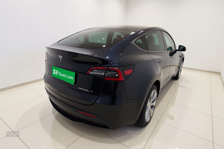 Tesla Model Y 2022 #7 Tesla Model Y 2022 immagine di auto #7