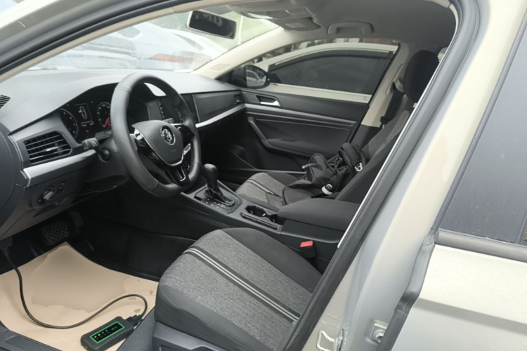 Volkswagen Lavida 2019 #15 Volkswagen Lavida 2019 car image #15