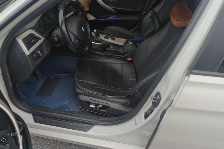 BMW 3 Series 2016 car image #17