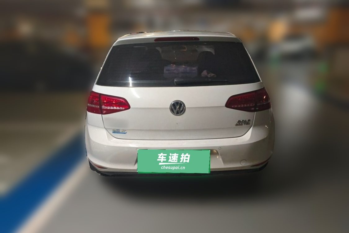 Volkswagen Golf 2017 car image #6